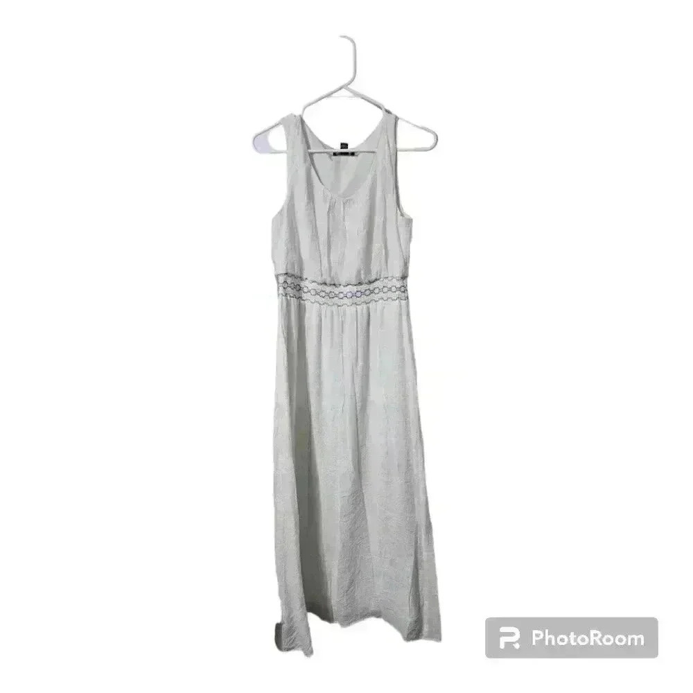 Womens white flowy dress with colorful waistband!
